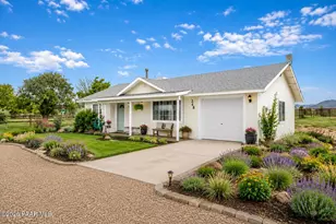 750 W Iris Rd, Paulden, AZ 86334 - Photo 5
