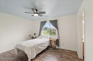 750 W Iris Rd, Paulden, AZ 86334 - Photo 17