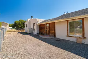 20960 E Quail Run Dr, Mayer, AZ 86333 - Photo 29
