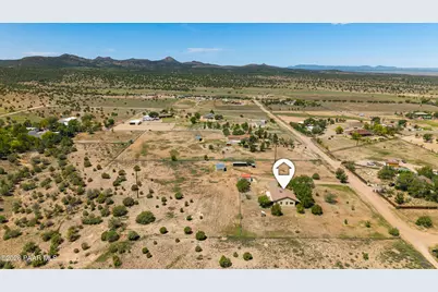 1525 W Shadow Ridge Road, Paulden, AZ 86334 - Photo 31