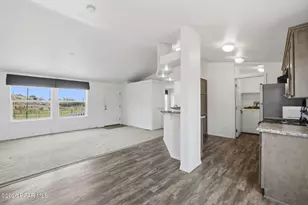 10545 E Janet Way, Dewey-Humboldt, AZ 86327 - Photo 11
