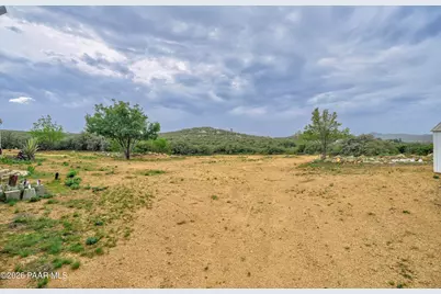 1075 N Ambassador Road, Dewey-Humboldt, AZ 86327 - Photo 29