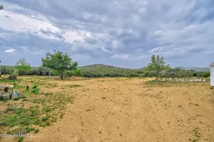 1075 N Ambassador Rd, Dewey-Humboldt, AZ 86327 - Photo 29