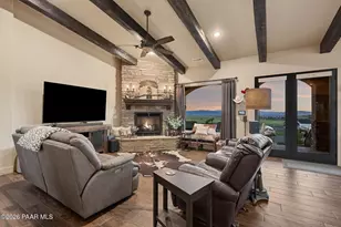 9090 N Concho St, Prescott Valley, AZ 86315 - Photo 5