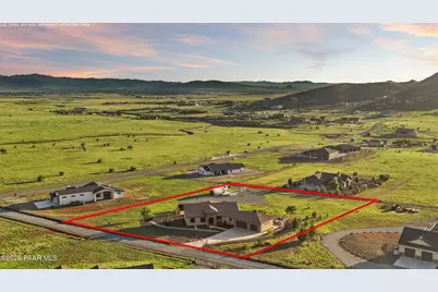 9090 N Concho Street, Prescott Valley, AZ 86315 - Photo 3