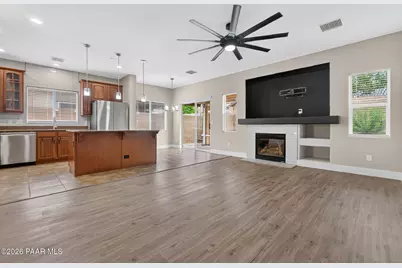 13076 E Madrid Street, Dewey-Humboldt, AZ 86327 - Photo 11