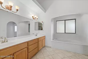 7717 N Shadyoaks Dr, Prescott, AZ 86305 - Photo 13