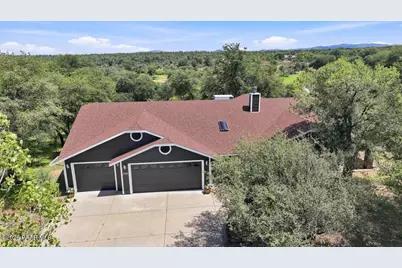 7717 N Shadyoaks Drive, Prescott, AZ 86305 - Photo 1