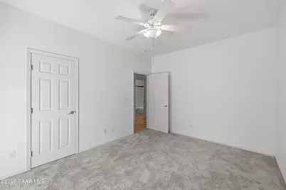 985 N Fairway Drive, Dewey-Humboldt, AZ 86327 - Photo 11
