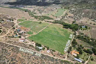 12070 W Kelton Ln, Skull Valley, AZ 86338 - Photo 45