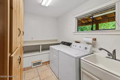 12070 W Kelton Lane, Skull Valley, AZ 86338 - Photo 17