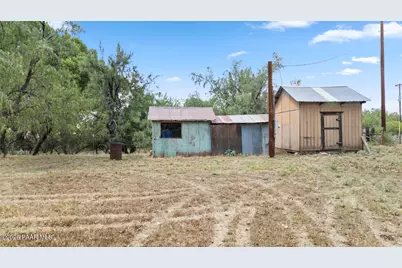 12070 W Kelton Lane, Skull Valley, AZ 86338 - Photo 37