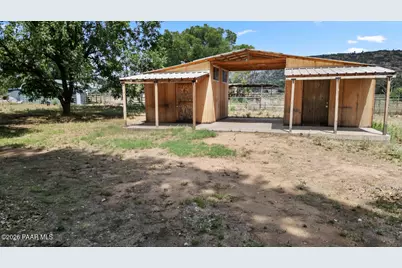 12070 W Kelton Lane, Skull Valley, AZ 86338 - Photo 35