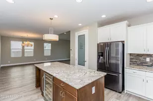 2204 Calgary Dr, Prescott, AZ 86301 - Photo 9