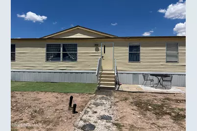 25284 W El Dorado Drive, Seligman, AZ 86337 - Photo 1