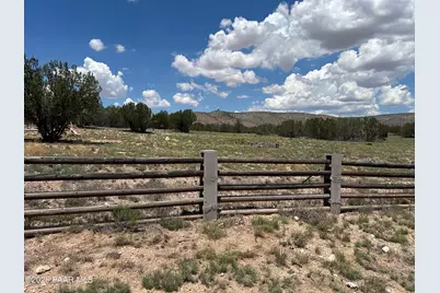 25284 W El Dorado Drive, Seligman, AZ 86337 - Photo 25
