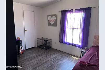25284 W El Dorado Drive, Seligman, AZ 86337 - Photo 21