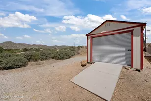 17134 W Fountain Hill Ln, Yarnell, AZ 85362 - Photo 5