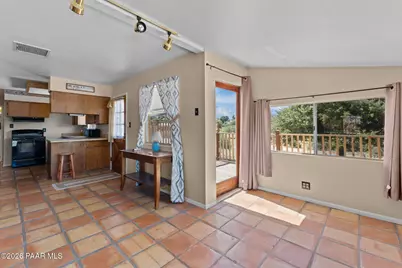 17134 W Fountain Hill Lane, Yarnell, AZ 85362 - Photo 9