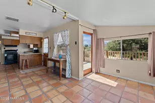 17134 W Fountain Hill Ln, Yarnell, AZ 85362 - Photo 9