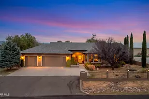 2967 N Mountain View Dr, Prescott Valley, AZ 86314 - Photo 1
