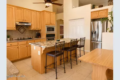720 N Navajo Drive, Dewey-Humboldt, AZ 86327 - Photo 3