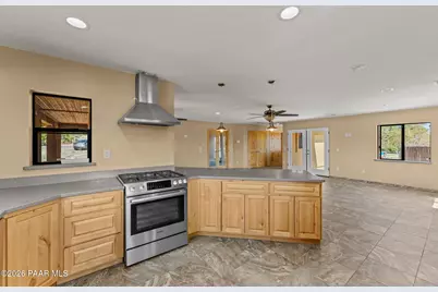 17708 W Westward Drive, Yarnell, AZ 85362 - Photo 11