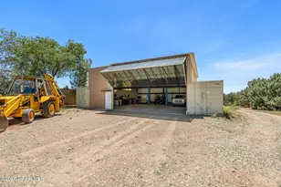 201 N Outback Rd, Dewey-Humboldt, AZ 86327 - Photo 31