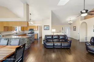 9560 E Catalina Dr, Prescott Valley, AZ 86314 - Photo 9