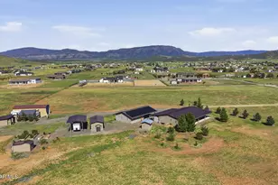 9940 E Saddlehorn Trail, Prescott Valley, AZ 86315 - Photo 53