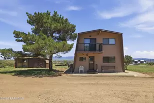 9590 E Newtown Ave, Dewey-Humboldt, AZ 86327 - Photo 23