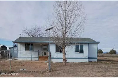 2050 W Curtis Ranch Road, Paulden, AZ 86334 - Photo 1