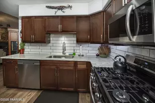 11516 E Wingfoot Ct, Dewey-Humboldt, AZ 86327 - Photo 5