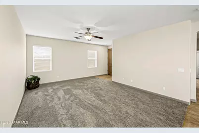 8252 N Whistling Acres Way, Prescott Valley, AZ 86315 - Photo 9