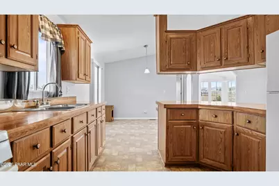 2215 N Yavapai Street, Chino Valley, AZ 86323 - Photo 19