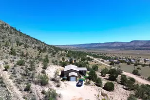 54310 N Paintbrush Ln, Seligman, AZ 86337 - Photo 43