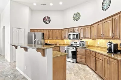 15565 E Devon Mont Lane, Dewey-Humboldt, AZ 86327 - Photo 7