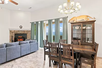 15565 E Devon Mont Lane, Dewey-Humboldt, AZ 86327 - Photo 11