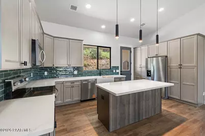 9977 E Arrowhead Drive, Prescott Valley, AZ 86314 - Photo 7
