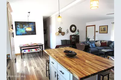 7580 W Stevenage Lane, Wilhoit, AZ 86332 - Photo 9