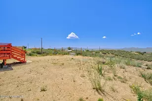 7580 W Stevenage Ln, Wilhoit, AZ 86332 - Photo 19