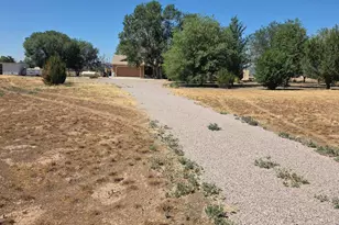 2075 W Big Chino Rd, Paulden, AZ 86334 - Photo 1