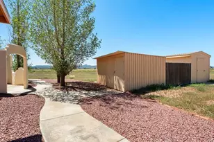 2075 W Big Chino Rd, Paulden, AZ 86334 - Photo 27