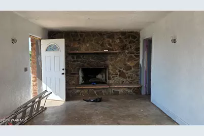 47077 N Fifth Street, Ash Fork, AZ 86320 - Photo 11