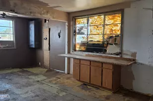 47077 N Fifth St, Ash Fork, AZ 86320 - Photo 13