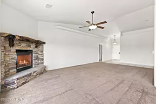 7236 N Pinnacle Pass Dr, Prescott Valley, AZ 86315 - Photo 19