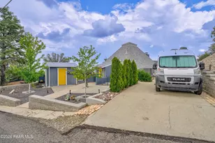 676 E Robinson Dr, Prescott, AZ 86303 - Photo 9