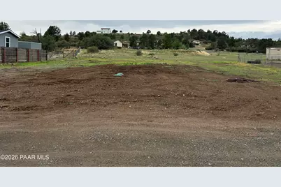 18318 S Frontier Road, Peeples Valley, AZ 86332 - Photo 9