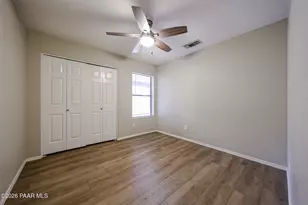 6320 W Paradise Ln, Glendale, AZ 85306 - Photo 23