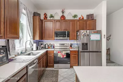 7553 E Circle Wagons Way, Prescott Valley, AZ 86315 - Photo 11